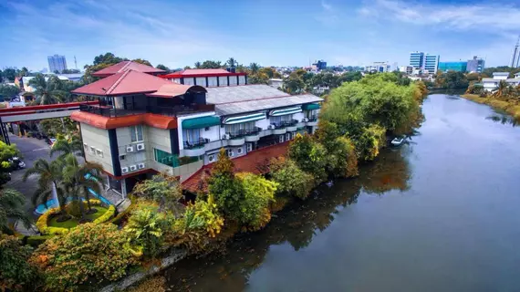 Opulent River Face Hotel | Colombo Bölgesi - Sri Jayawardenepura Kotte