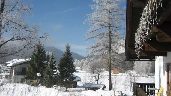 Landhaus Charlotte Apartments | Tirol - Innsbruck (ve civarı) - Seefeld in Tirol