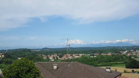 La Collina | Lombardy - Como (il) - Casnate Con Bernate