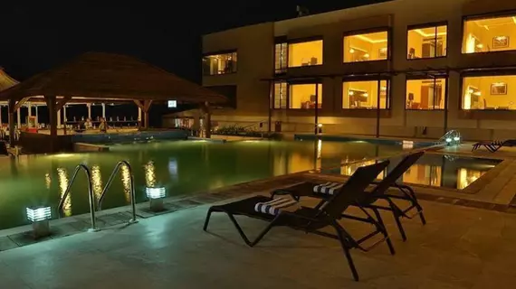 The Gold Beach Resort | Daman ve Diu - Daman