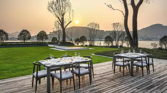 Hilton Ningbo Dongqian Lake Resort | Zhejiang - Ningbo - Yinzhou