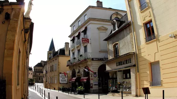 Hotel De La Basilique | Bourgogne-Franche-Comte - Saone-et-Loire (bölge) - Paray-le-Monial