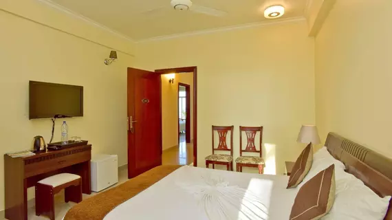 Crystal Beach Inn | Maldivler - Kaafu Atoll - Hulhumalé Adası