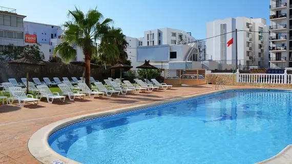 Apartamentos Central City | Balearic Adaları - İbiza Adası - Sant Antoni de Portmany - West End