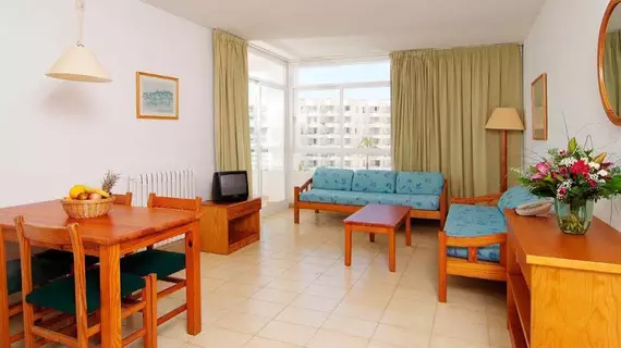 Palia Sa Coma Playa Aparthotel | Balearic Adaları - Mayorka Adası - Manacor - S'illot