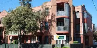 Quest Royal Gardens Serviced Apartments