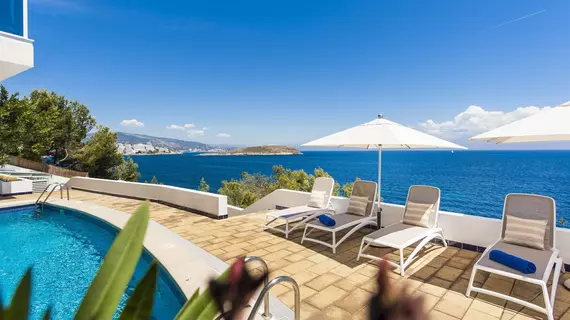 Globales Apartamentos Cala Vinas | Balearic Adaları - Mayorka Adası - Calvia - Cala Vinas