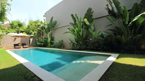 Villa Alopa | Bali - Badung - Seminyak - Dyanapura