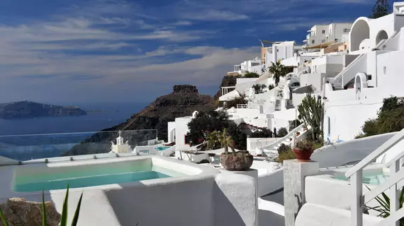 Exclusive Plan Private Suites | Ege Adaları - Santorini