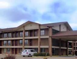 Red Roof Inn and Suites Bossier City | Louisiana - Bossier Parish - Shreveport (ve civarı) - Bossier City