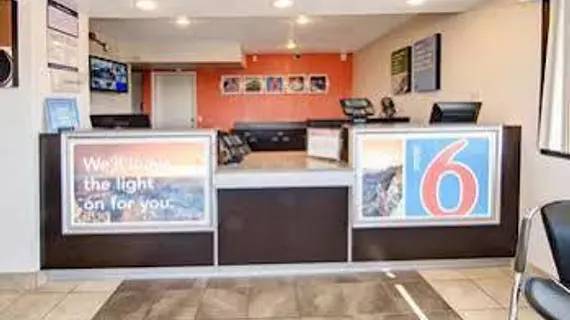 Motel 6 Dallas - Euless | Teksas - Dallas (ve civarı) - Euless