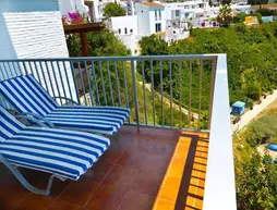 Carabeo Vista Mar | Andalucia - Malaga İli - La Axarquía - Nerja - Nerja Kent Merkezi