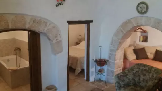 Trulli Colarossa | Puglia - Bari (il) - Alberobello