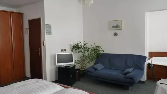 Hotel Pension Lumes | Vienna (eyalet) - Viyana - Innere Stadt