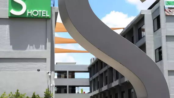 S Ratchada Leisure Hotel | Bangkok - Ratchadaphisek