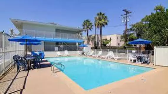 Motel 6 Santa Barbara-State | Kaliforniya - Santa Barbara (ve civarı) - Santa Barbara