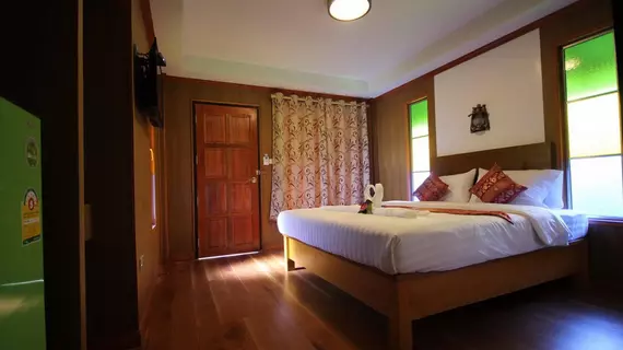 Lanta Andaleaf Bungalow | Krabi İli - Ko Lanta