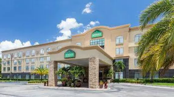 Wingate by Wyndham Convention Center Closest Unive | Florida - Orlando (ve civarı) - Orlando - Universal Orlando® Tatil ve Eğlence Merkezi