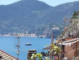 Rina Rooms | Liguria - La Spezia (il) - Vernazza