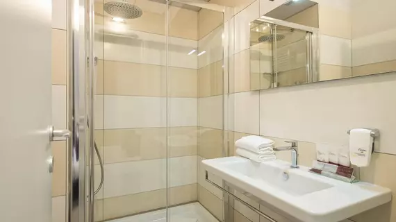 Arenula Suites | Lazio - Roma (ve civarı) - Roma Kent Merkezi - Navona