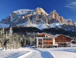 Hotel Diamant | Trentino-Alto Adige - Güney Tirol (il) - Badia - San Cassiano