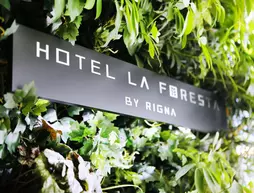 Hotel La Foresta By Rigna | Fukuoka (idari bölge) - Fukuoka (ve civarı) - Fukuoka - Hakata-ku