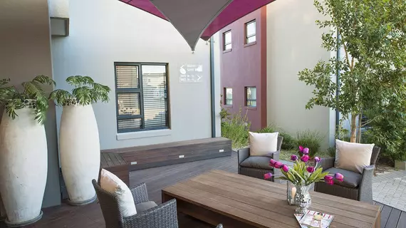 Burgundy Luxury Apartments | Western Cape (il) - West Coast DC - Drakenstein - Cape Town (ve civarı) - Cape Town - Richwood