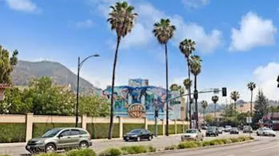 Travelodge Burbank Glendale | Kaliforniya - Los Angeles County - Burbank