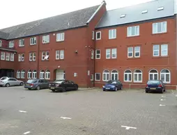 Sterling Serviced Apartments - Bishops Stone House | Bedfordshire (kontluk) - Bedford