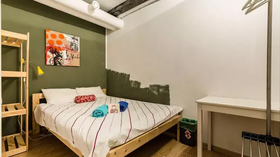 Hostel Whose Suitcase | Leningrad Bölgesi - St. Petersburg (ve civarı) - St. Petersburg - Tsentralny