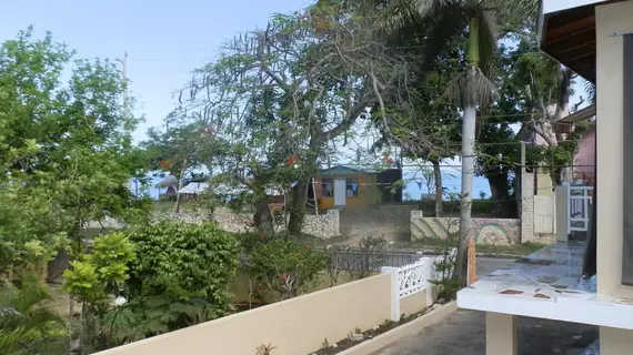 Paradise on the Rocks | Westmoreland - Negril (ve civarı) - Negril - West End (Batı Ucu)