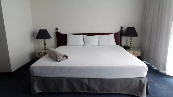 Hotel Suites Bernini | Jalisco - Guadalajara (ve civarı) - Guadalajara