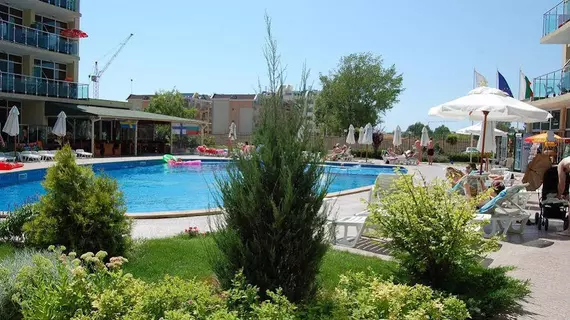 Julia Family Apartments | Burgaz - Sunny Beach