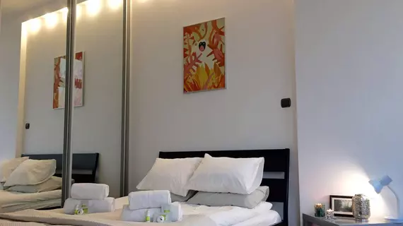 Mint Rooms Serviced Apartments in Warsaw | Mazovya Voyvodalığı - Varşova (ve civarı) - Wola