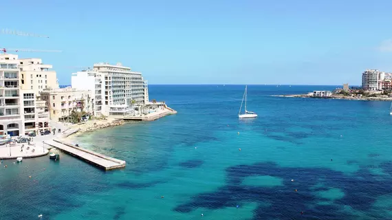 Morina Mansion Seafront Apartment | Malta - St. Julian's