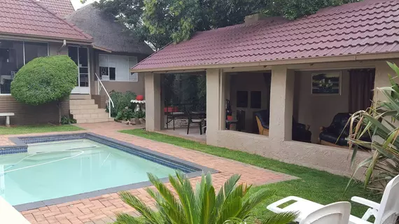 African Sky Bed and Breakfast | Gauteng - City of Tshwane - Johannesburg (ve civarı) - Krugersdorp