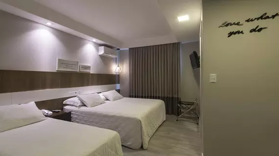 Hotel Melo | South Region - Santa Catarina (eyaleti) - Itajai (ve civarı) - Balneario Camboriu