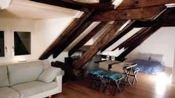 Historic City Center Apartment by Airhome | Zürih Kantonu - Zürih (ve civarı) - Zurich City Center - Old Town