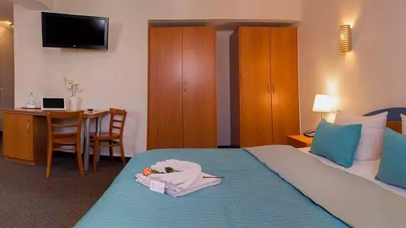 Hotel Ambiente | Berlin (ve civarı) - Tempelhof-Schoeneberg - Diplomatic Quarter - Schoeneberg