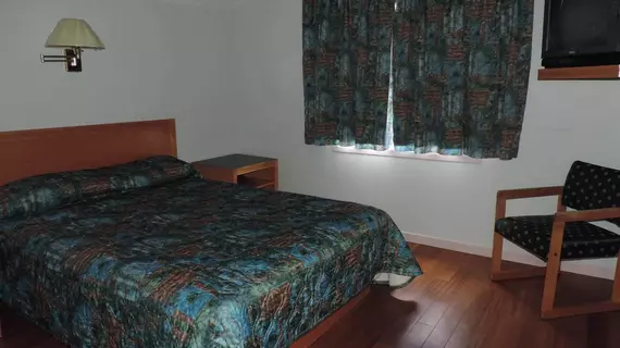 Motel Leo | New Brunswick - Edmundston - Grand Falls (ve civarı) - St. Andre