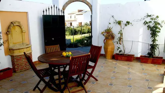 Apartamentos Cortijo Fontanilla | Andalucia - Cadiz (vilayet) - La Janda - Conil de la Frontera