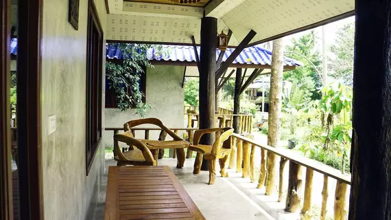 Wonderland Healing Center | Surat Thani (vilayet) - Koh Phangan