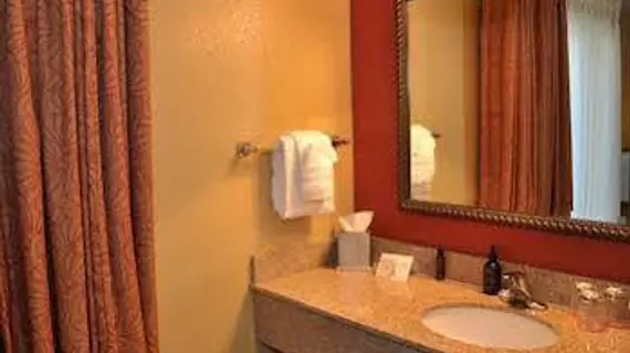 Oxford Inn & Suites Lancaster | Kaliforniya - Los Angeles County - Lancaster (ve civarı)