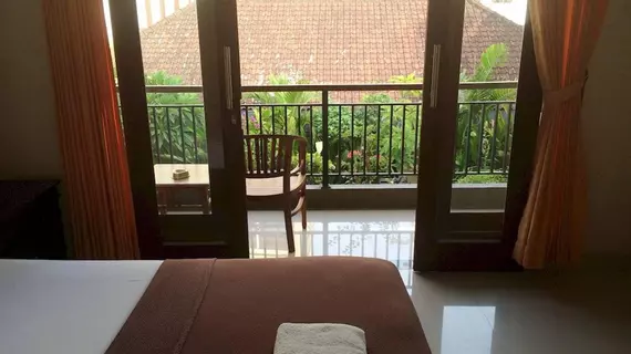 Waringin Homestay | Bali - Kuta - Kuta Merkezi