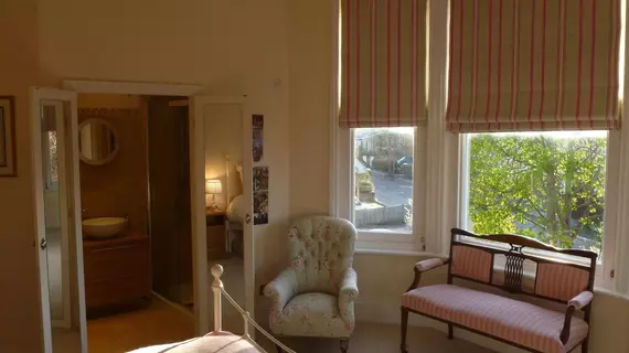 Laurel House Bed and Breakfast | Gloucestershire (kontluk) - Cotswold District - Cheltenham