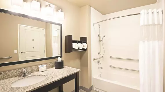 La Quinta Inn & Suites Billings | Montana - Billings (ve civarı) - Billings