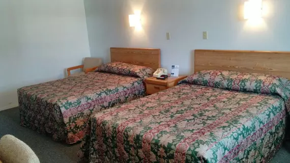 Aurora Borealis Motor Inn | Michigan - St Ignace