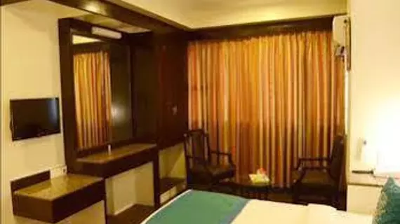 OYO Rooms Near Laxminarayan Theatre Swargate | Maharaştra - Pune Bölgesi - Pune