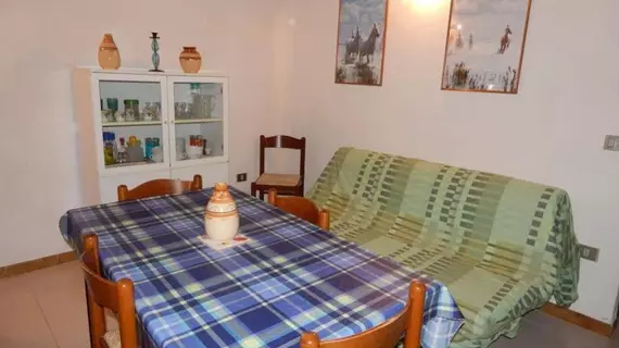 AffittaSardegna Grosseto Apartments | Sardinya - Sassari - San Teodoro - San Teodoro Kent Merkezi