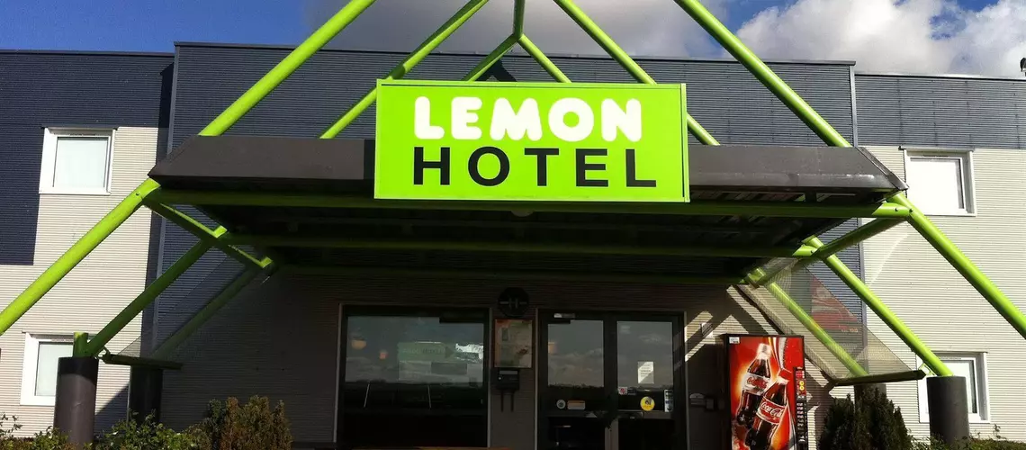 Lemon Hotel Saint Omer | Hauts-de-France - Pas-de-Calais (bölge) - Arques